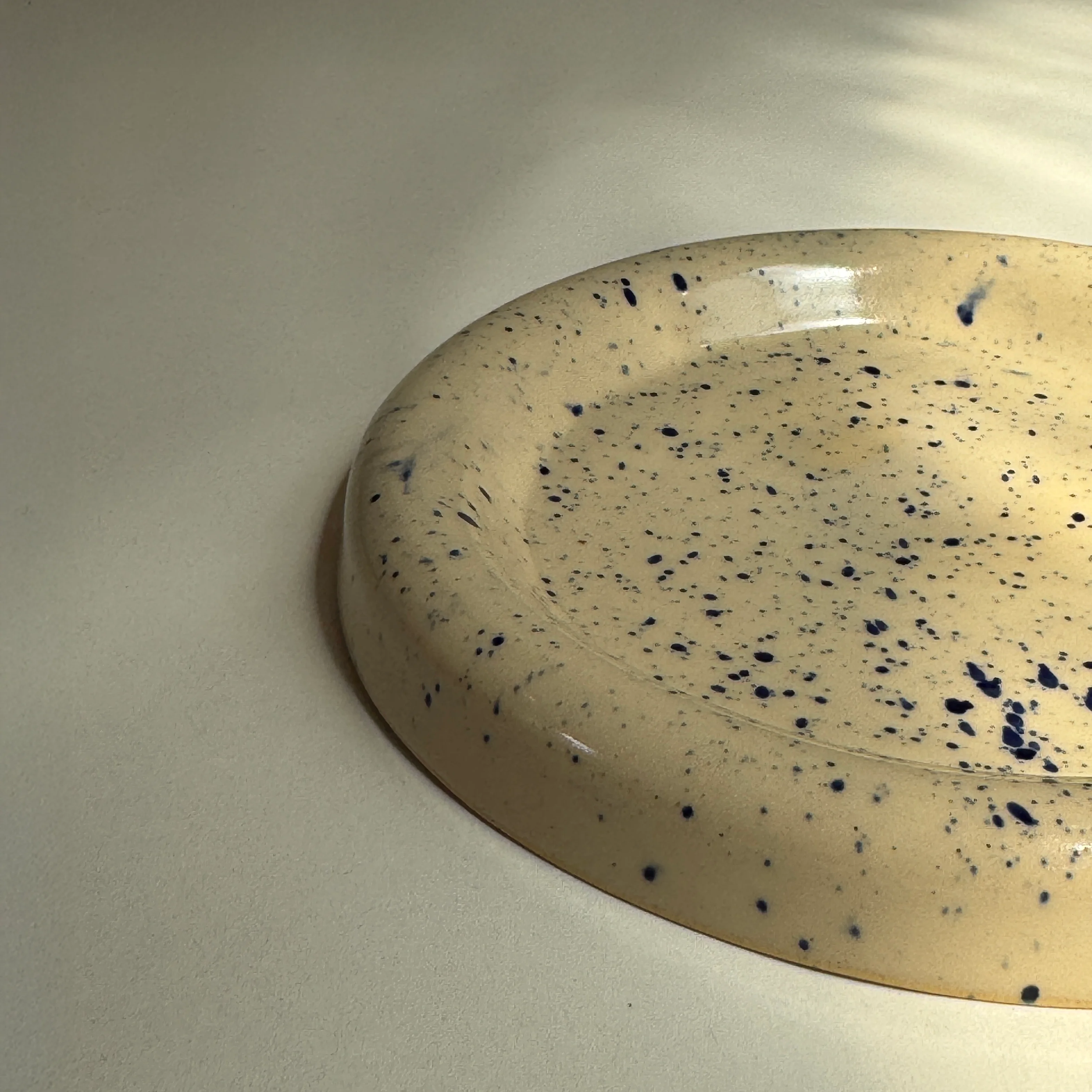 Bubble Plate - Blue Dust view 2
