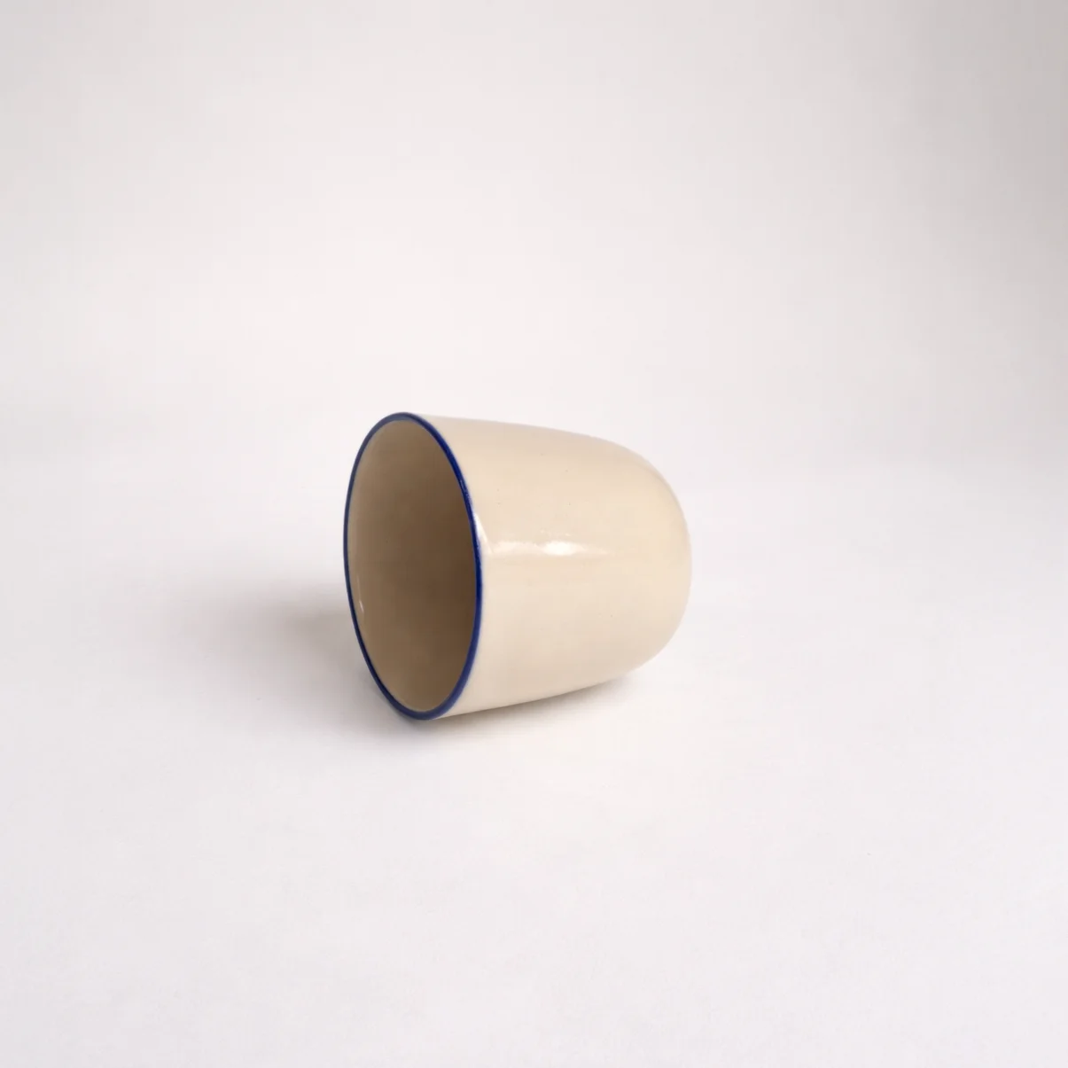 Macchiato Cup - Blue Lip view 2